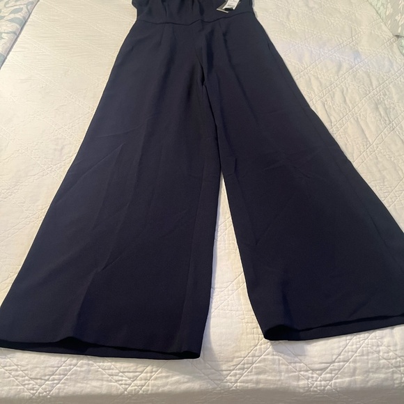 Julia Jordan Womens Halter Twist Neck Jumpsuit Navy 10 Pockets MSRP $138 NWT - Picture 8 of 14
